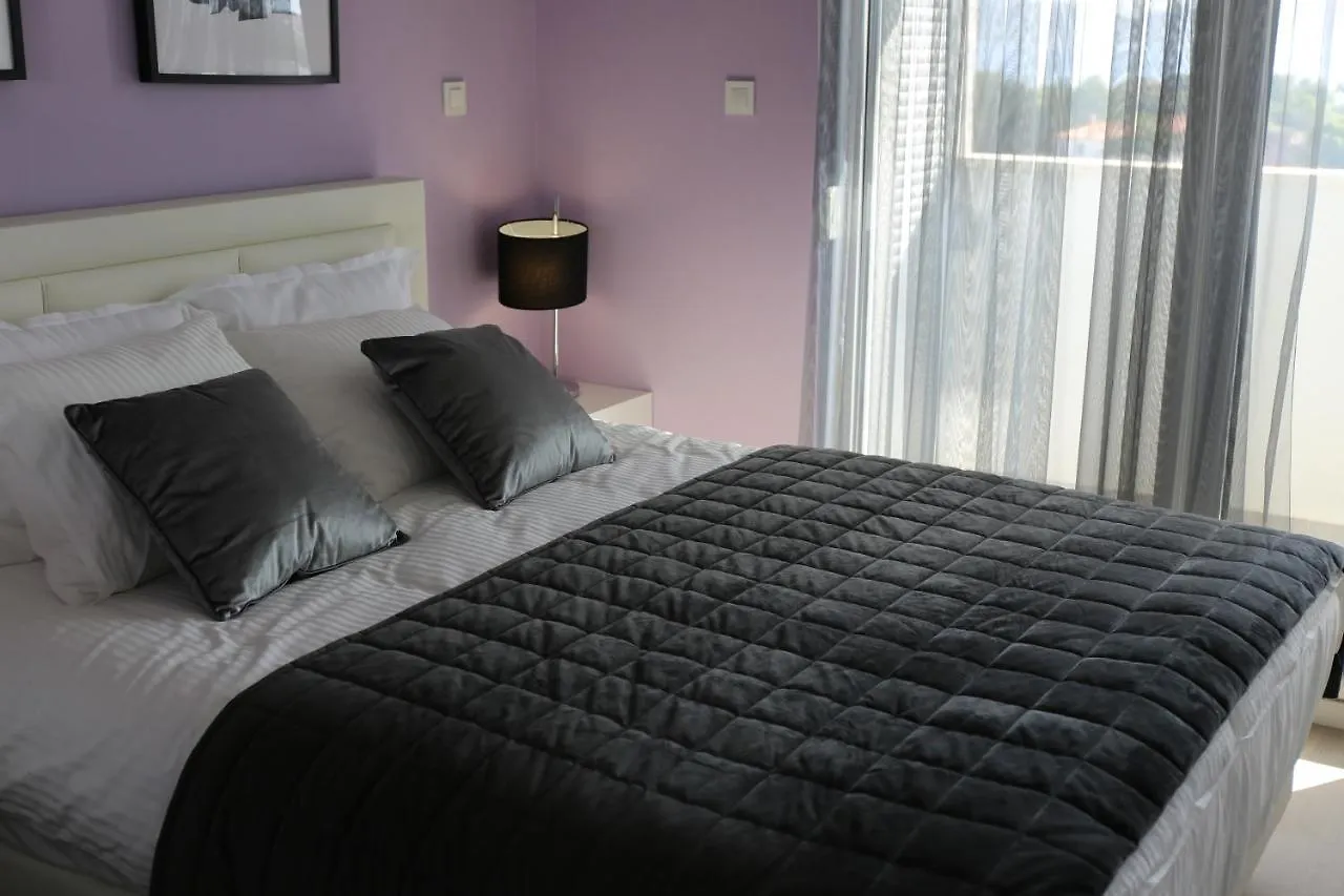 Ambassador Apartment Zara